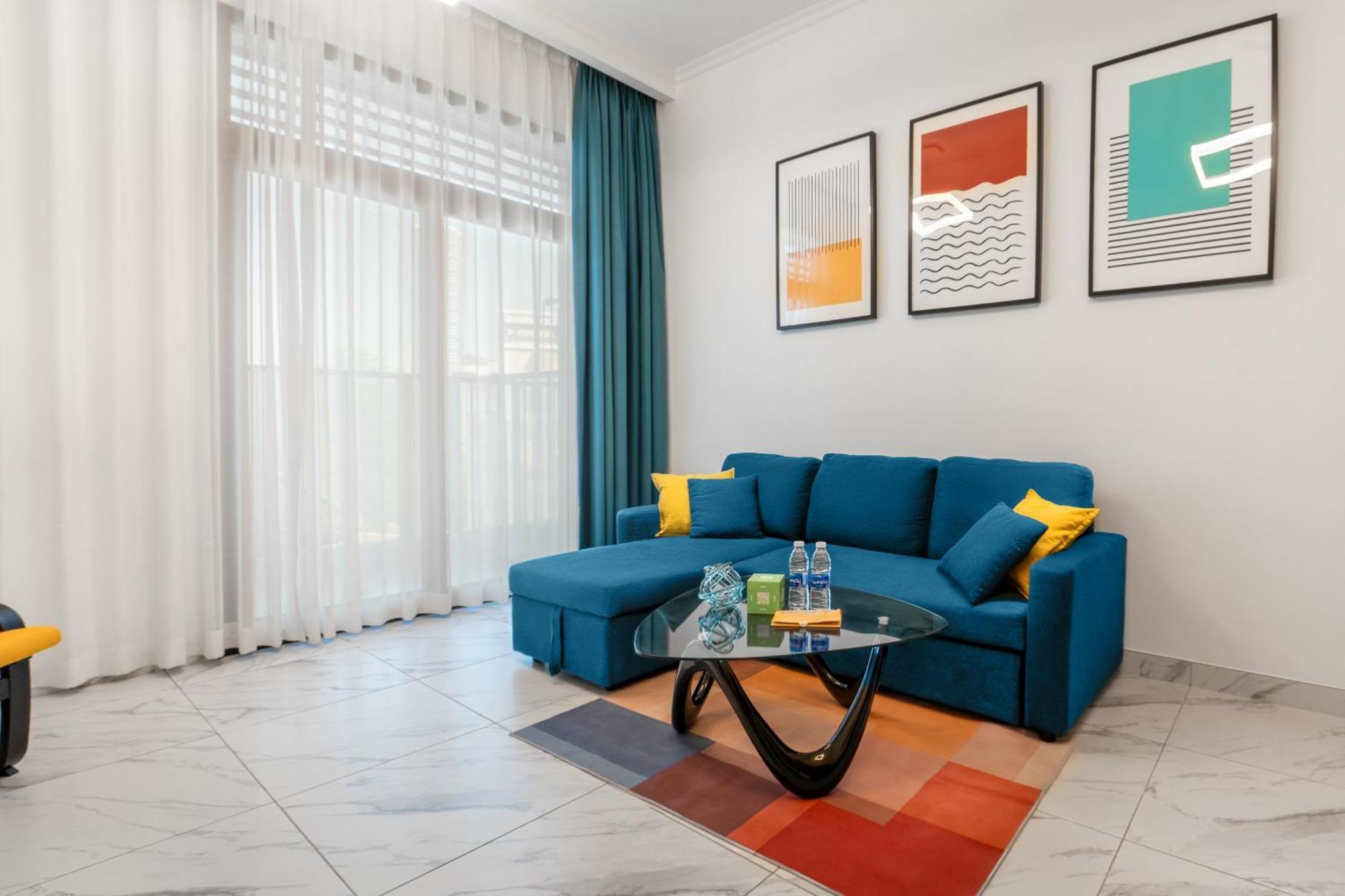 Izzzi Life Mint Aparthotel Dubai Exterior foto
